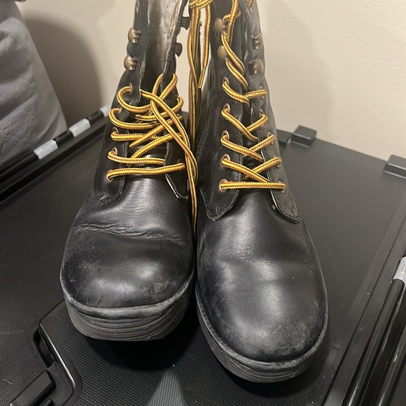 Fly London Ygot Lace Up Wedge Boot - Picture 3 of 8